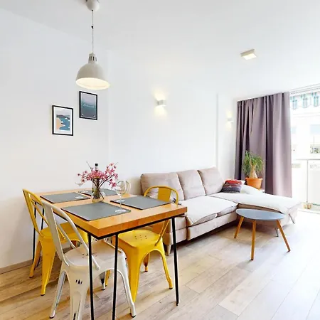 Appartement Airy And Modern Mon Cheri Split