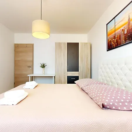 Apartman Airy And Modern Mon Cheri *
