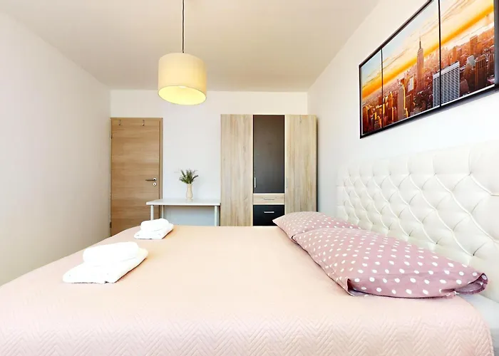 Апартаменты Airy And Modern Mon Cheri *