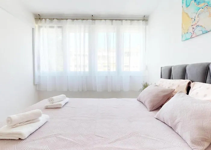 Airy And Modern Mon Cheri * Сплит