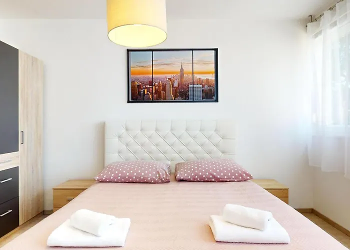 Airy And Modern Mon Cheri Апартаменты